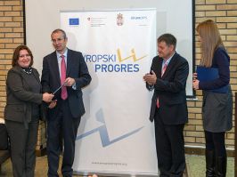 Do boljih Å¾ivotnih standarda na jugu Srbije udruÅ¾enim radom civilnog druÅ¡tva i lokalne samouprave