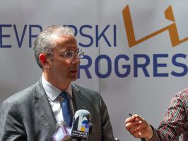 JoÅ¡ 24 miliona evra od Evrope za razvoj jugoistoka i jugozapada Srbije