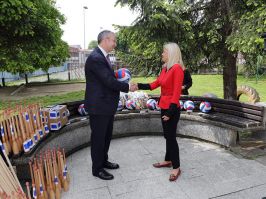 Ambasador Evropske unije Majkl Davenport na sveÄanom otvaranju X Å kolske olimpijade